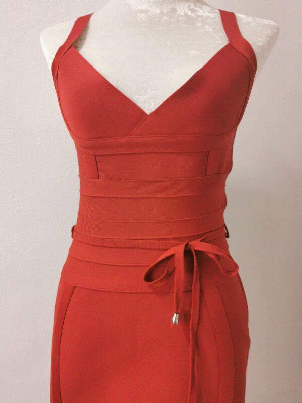 Bandage dress in colour rust