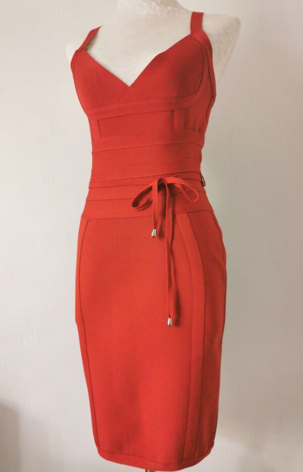Bandage dress in colour rust