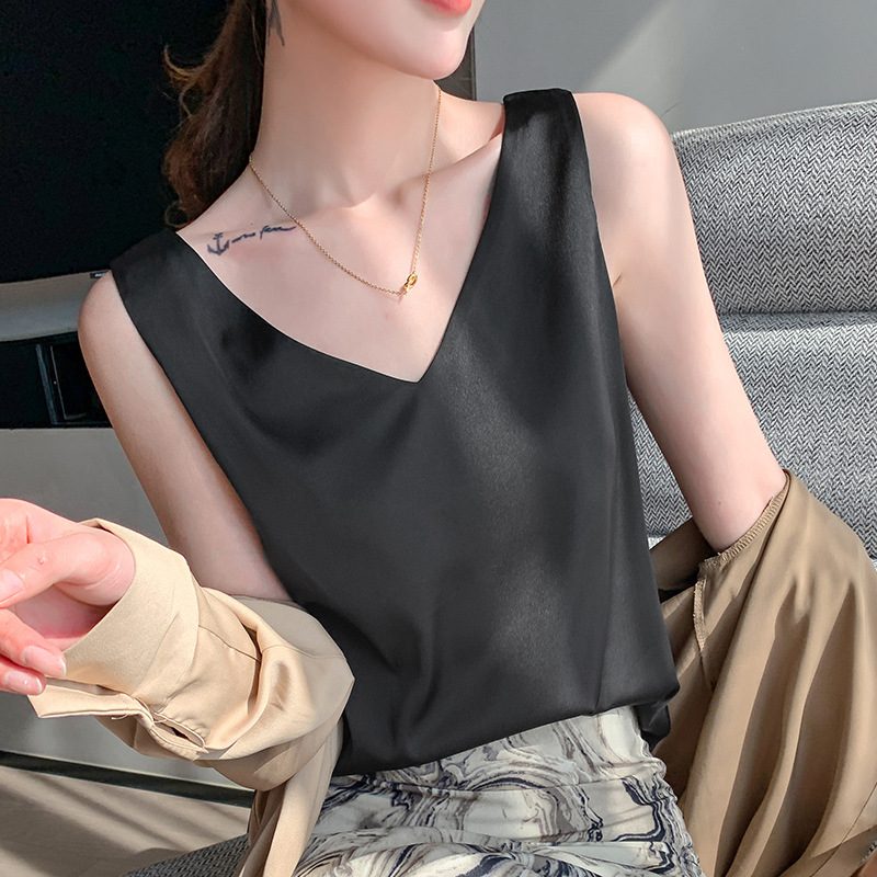 Sleeveless Silk Tops
