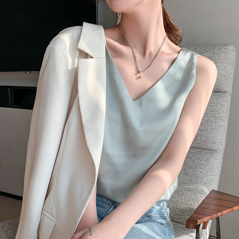 Sleeveless Silk Tops